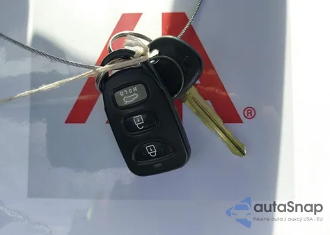 2019 Hyundai Elantra Se from USA, damaged, VIN 5NPD74LF9KH490867